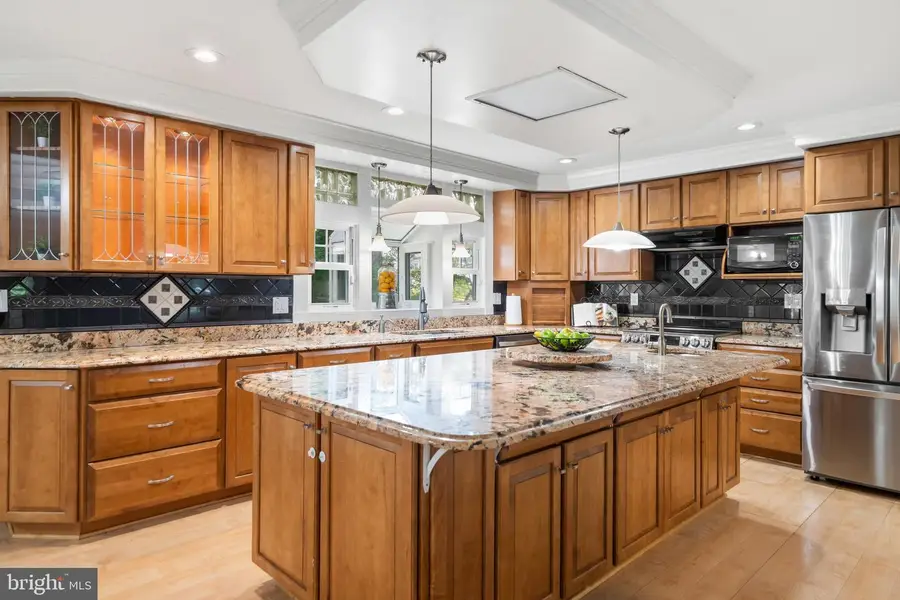 2501 Fraser Ct, Woodbridge, VA 22191 - #3
