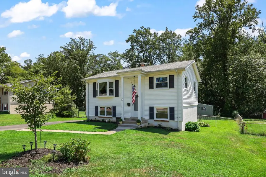 3617 Forestdale Ave, Woodbridge, VA 22193 - #3