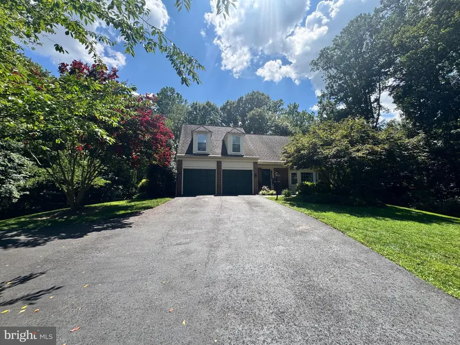 12855 Valleywood Dr, Woodbridge, VA 22192 - #3