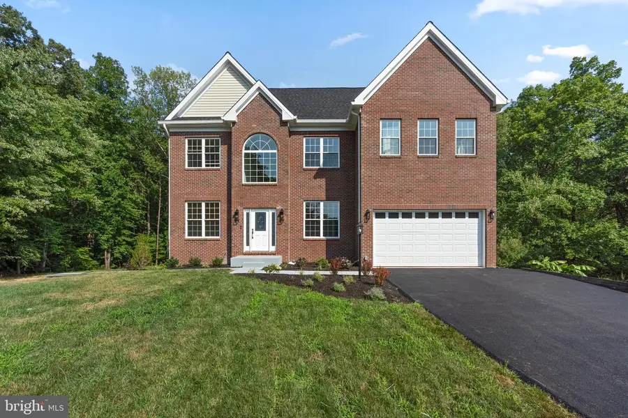 15701 Piedmont Pl, Woodbridge, VA 22193 - #2