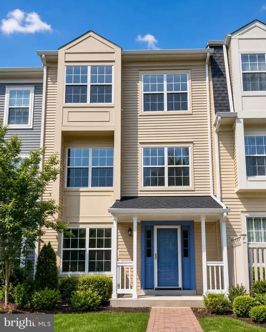 12167 Old Salem Ct, Woodbridge, VA 22192 - #1