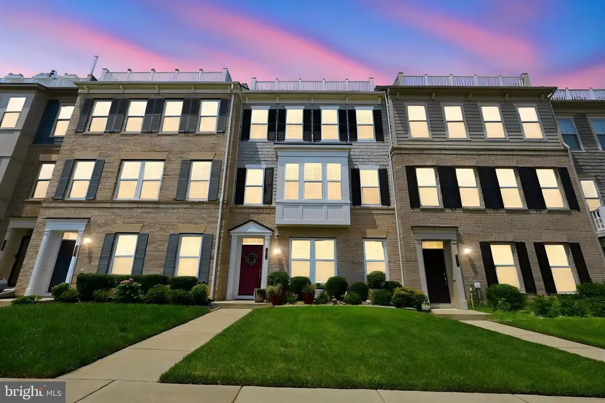 1857 Shadding Bay Ln, Dumfries, VA 22026 - #1