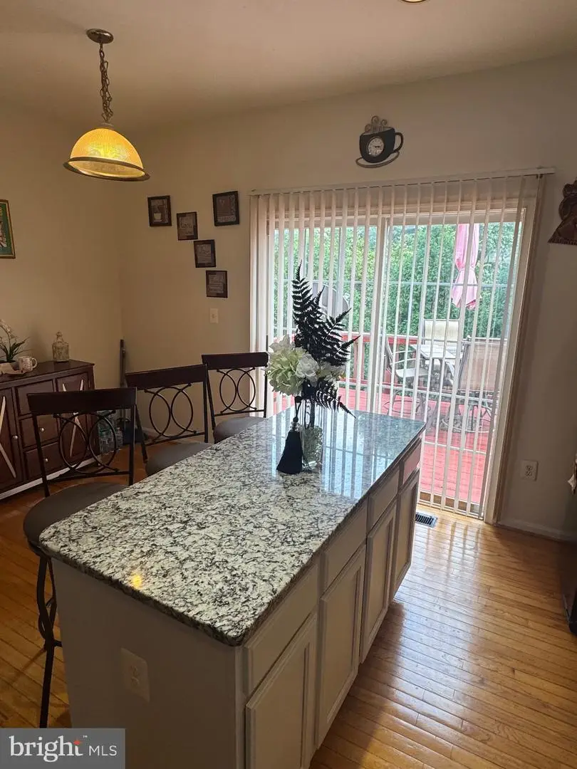 14395 Madrigal Dr, Woodbridge, VA 22193 - #2