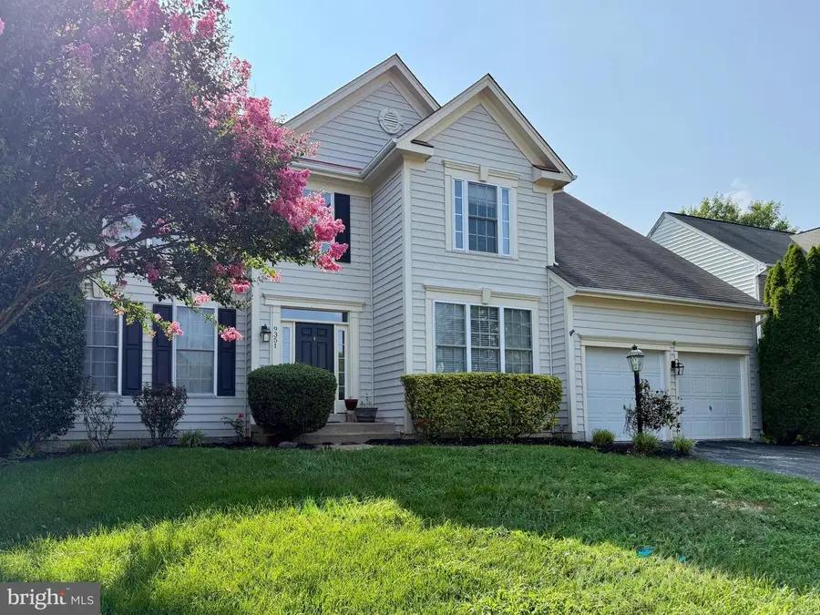 9351 Worthington Dr, Bristow, VA 20136 - #2