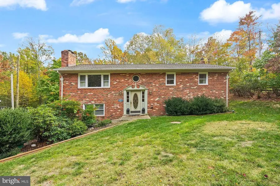 2521 Youngs Dr, Haymarket, VA 20169 - #2