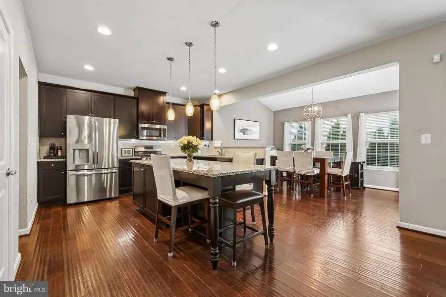 12380 Southington Dr, Woodbridge, VA 22192 - #2
