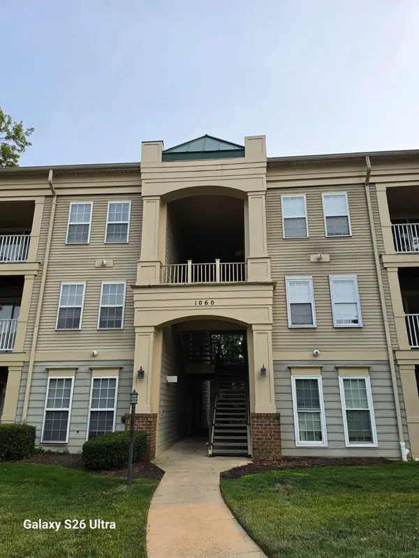 1060 Gardenview Loop #203, WOODBRIDGE, VA 22191