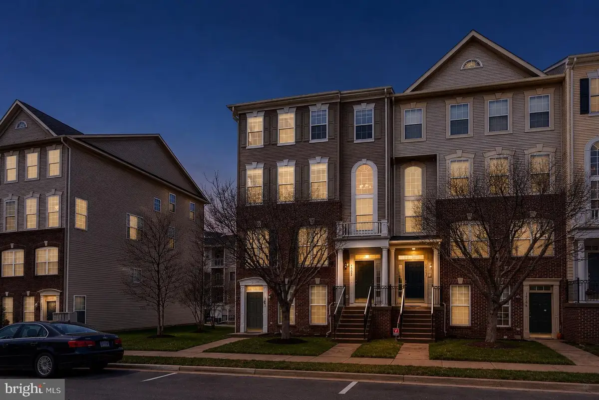 15522 John Diskin Cir, Woodbridge, VA 22191 - #1