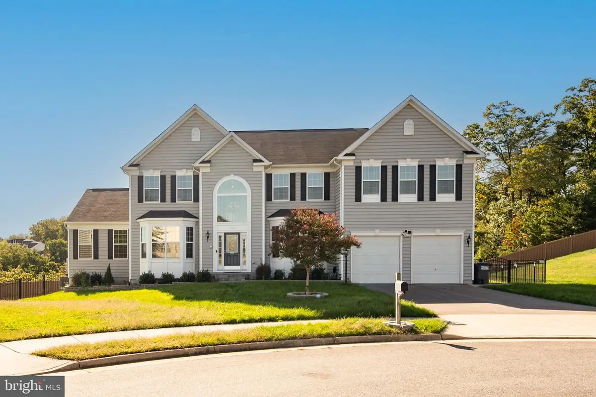 15833 Eagle Feather Dr, Woodbridge, VA 22191 - #1