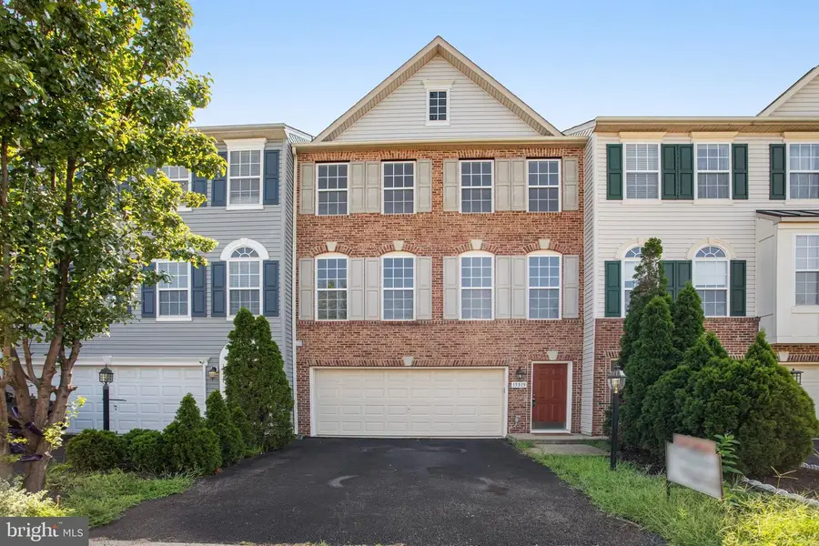 15519 Exmore Ct, Woodbridge, VA 22191 - #3