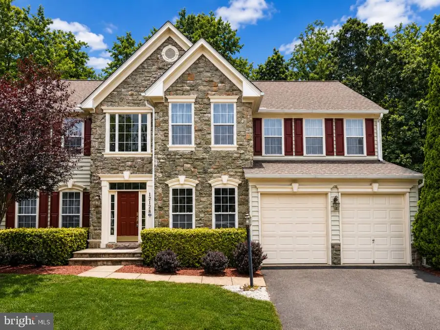 12128 Paper Birch Ln, Gainesville, VA 20155 - #3