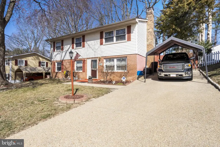 4514 Kingsley Rd, Woodbridge, VA 22193 - #2