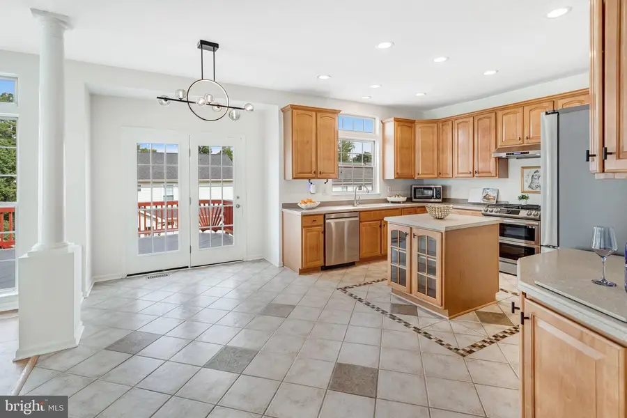8008 Towering Oak Way, Manassas, VA 20111 - #2