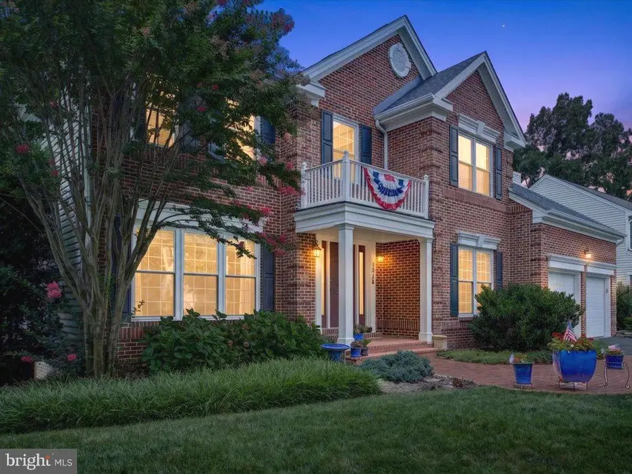 13708 Bridlewood Dr, Gainesville, VA 20155 - #3