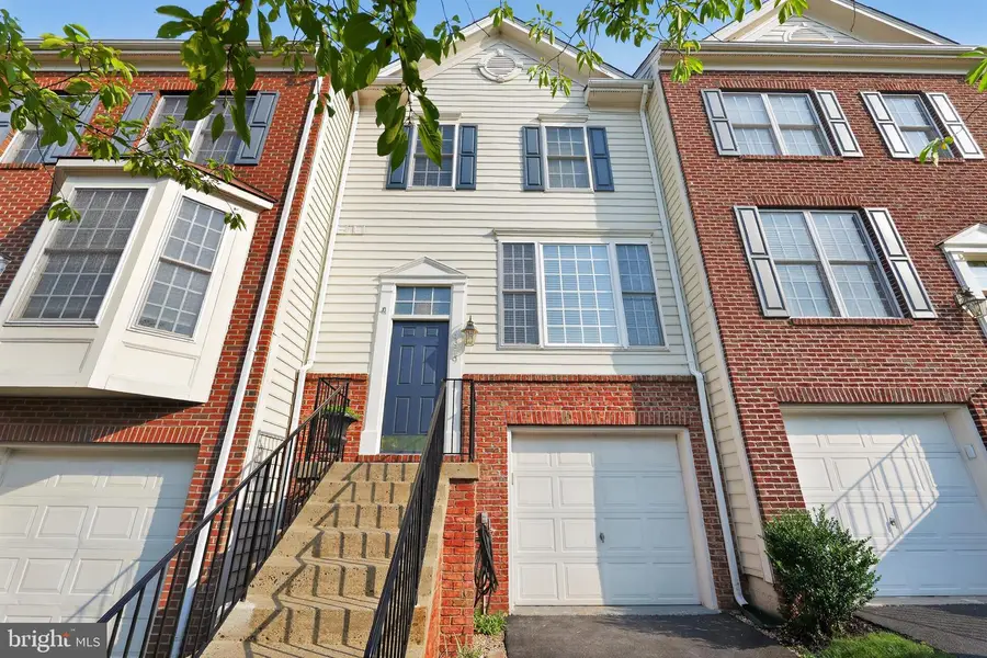 9819 Cheshire Ridge Cir, Manassas, VA 20110 - #2