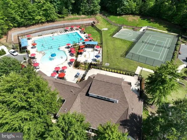 2024 Port Potomac Ave, WOODBRIDGE, VA 22191