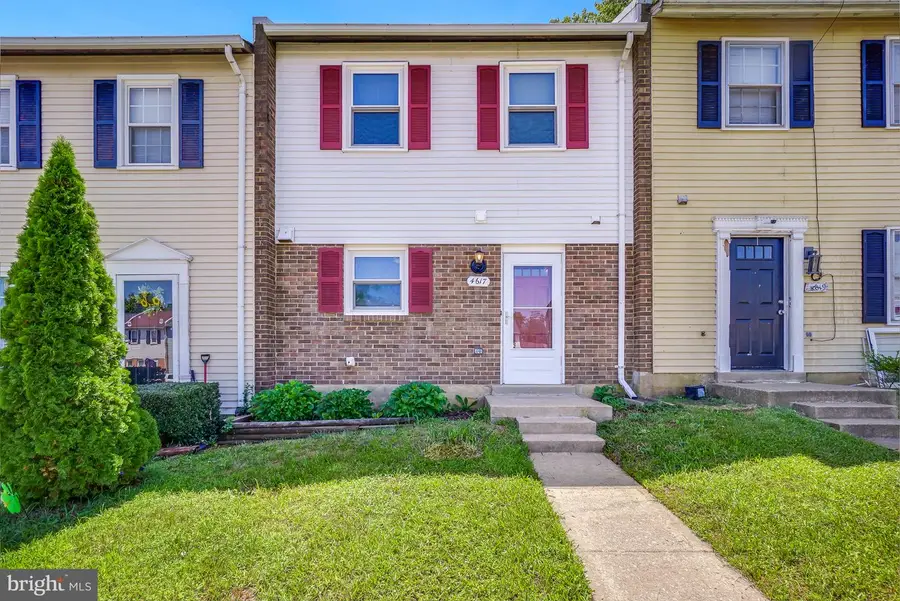 4617 Whitaker Pl, Woodbridge, VA 22193 - #2