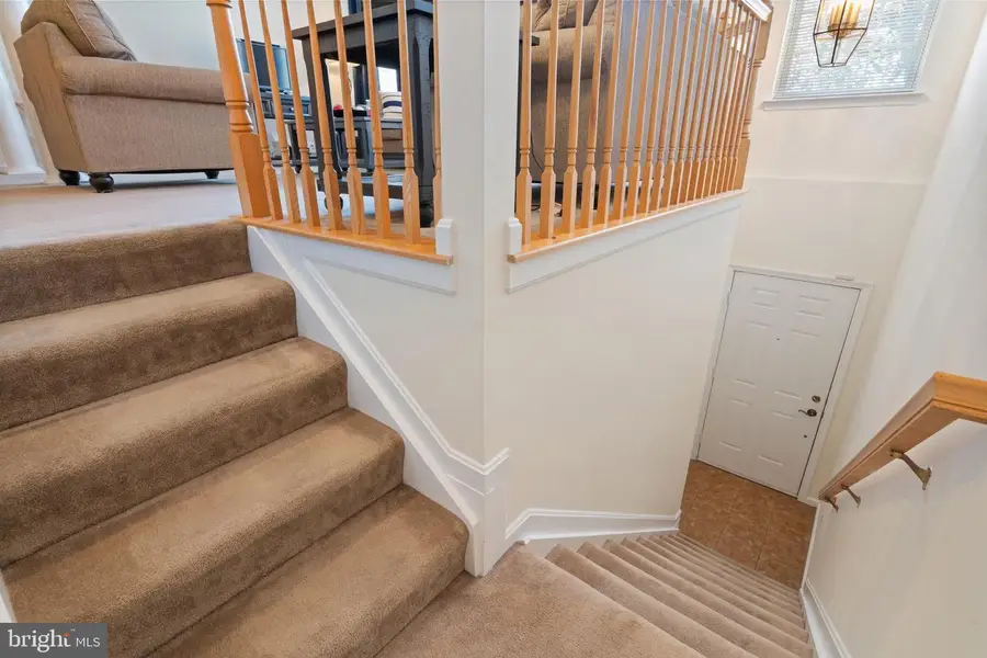 8736 Phipps Farm Way, Manassas, VA 20109 - #3