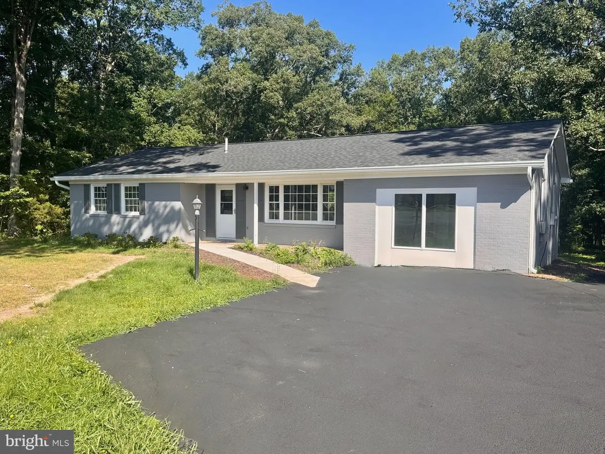 12604 Nokesville Rd, Nokesville, VA 20181 - #1
