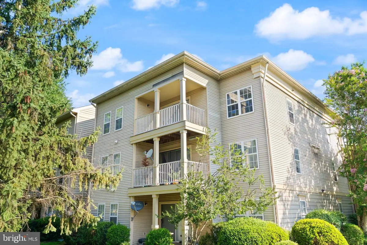 1025 Gardenview Loop #302, Woodbridge, VA 22191 - #1