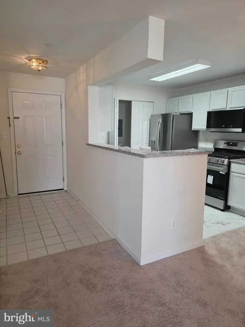 8095 Lacy Dr #202, Manassas, VA 20109 - #2