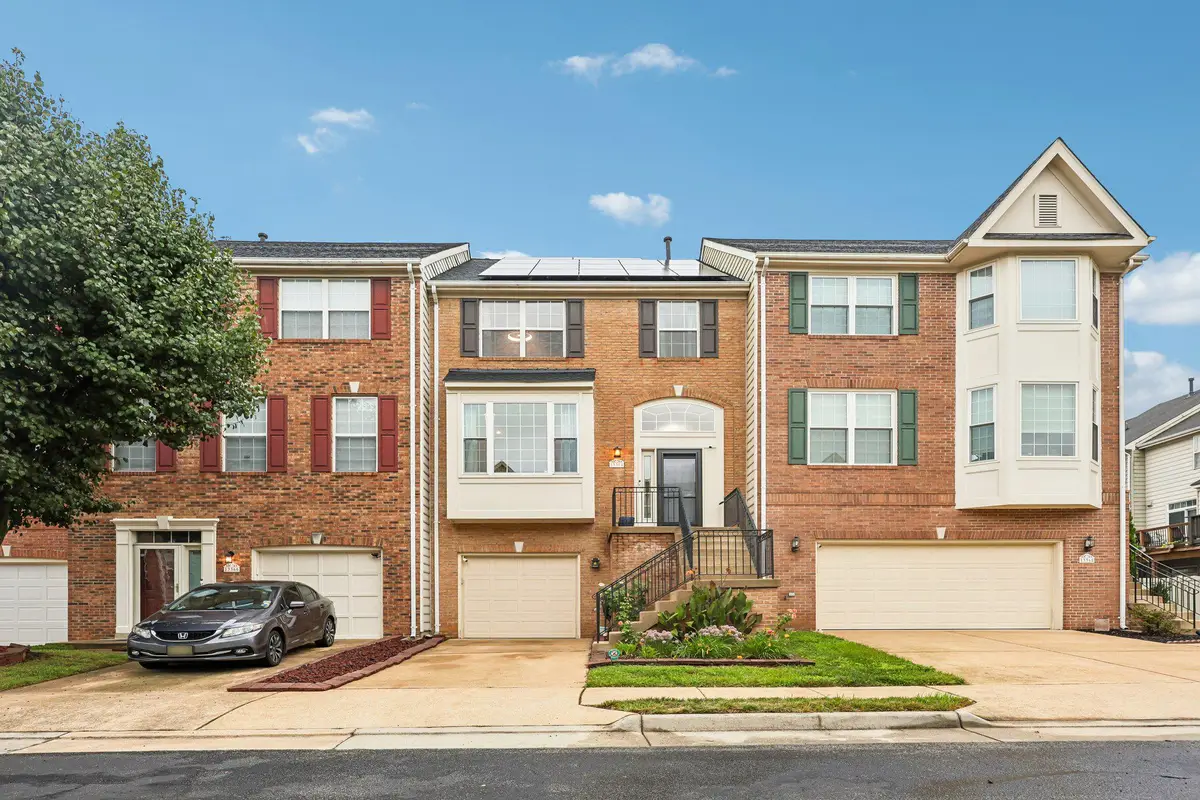 13364 Ferry Landing Ln, Woodbridge, VA 22191 - #1