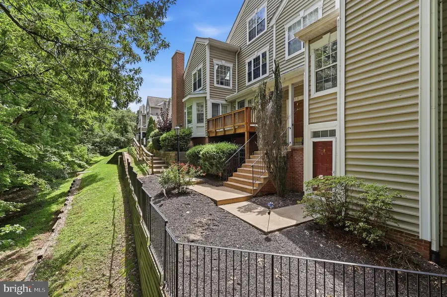 315 Overlook Dr #315, Occoquan, VA 22125 - #2