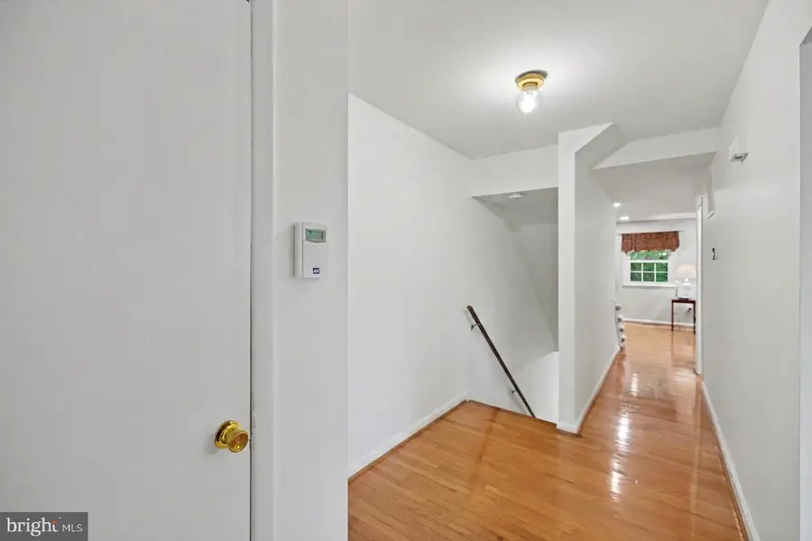 4315 Elliot Ct, Woodbridge, VA 22193 - #3