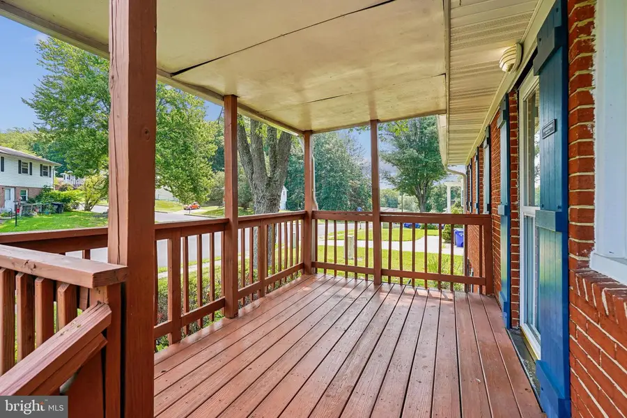 13022 Kerrydale Rd, Woodbridge, VA 22193 - #2