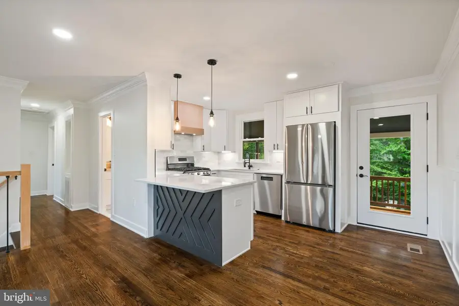 3551 Forestdale Ave, Woodbridge, VA 22193 - #3