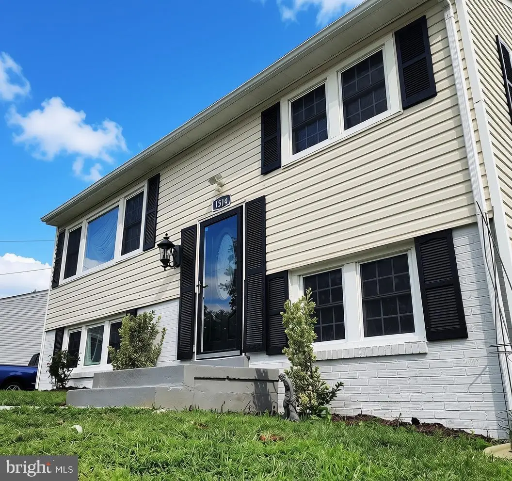 1514 Aiden Dr, Woodbridge, VA 22191 - #1