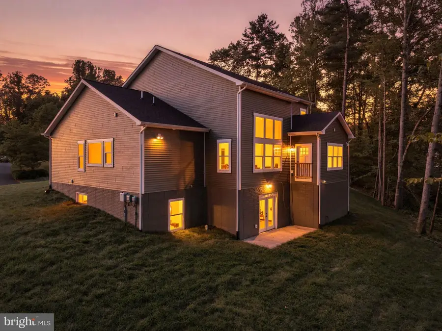 8020 Pinnacle Ridge Dr, Manassas, VA 20112 - #3