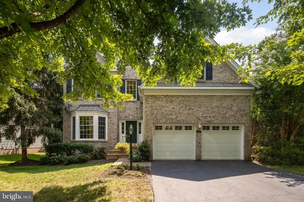 15039 Gaines Mill Cir, HAYMARKET, VA 20169
