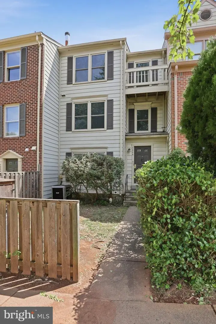 7546 Emerald Dr, Manassas, VA 20109 - #1
