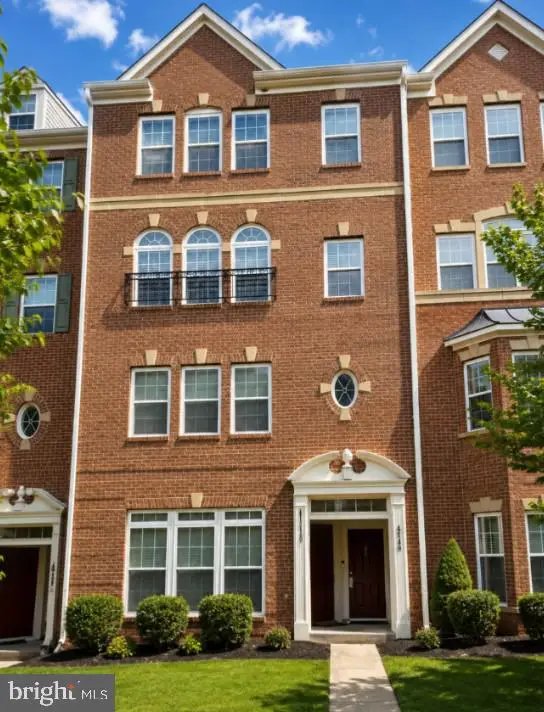 15149 Leicestershire St, Woodbridge, VA 22191 - #1
