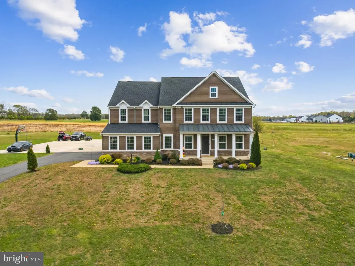 14081 Carriage Ford Rd, Nokesville, VA 20181 - #1