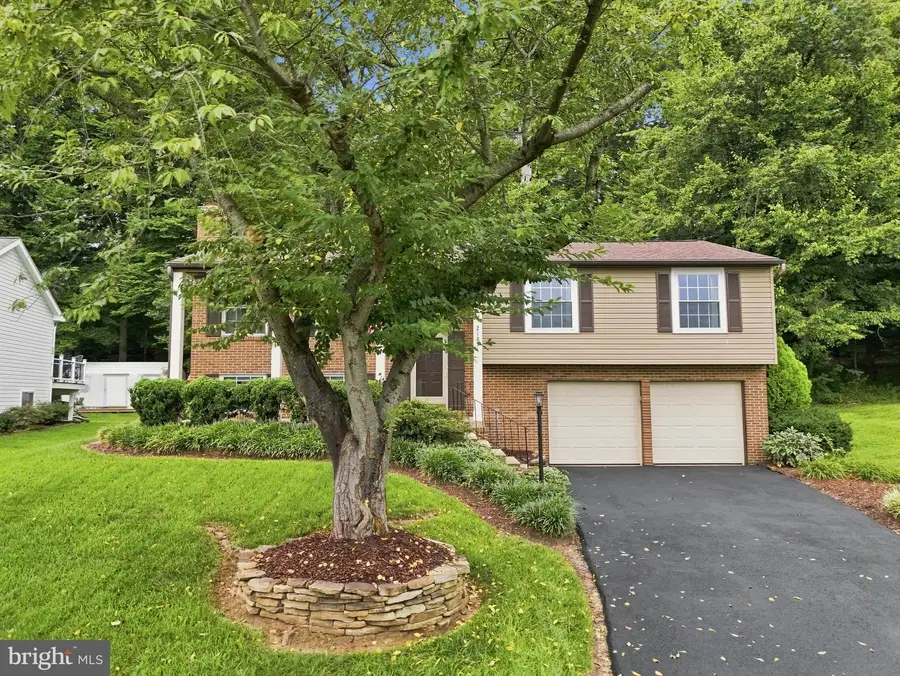 2189 Jennings St, Woodbridge, VA 22191 - #2