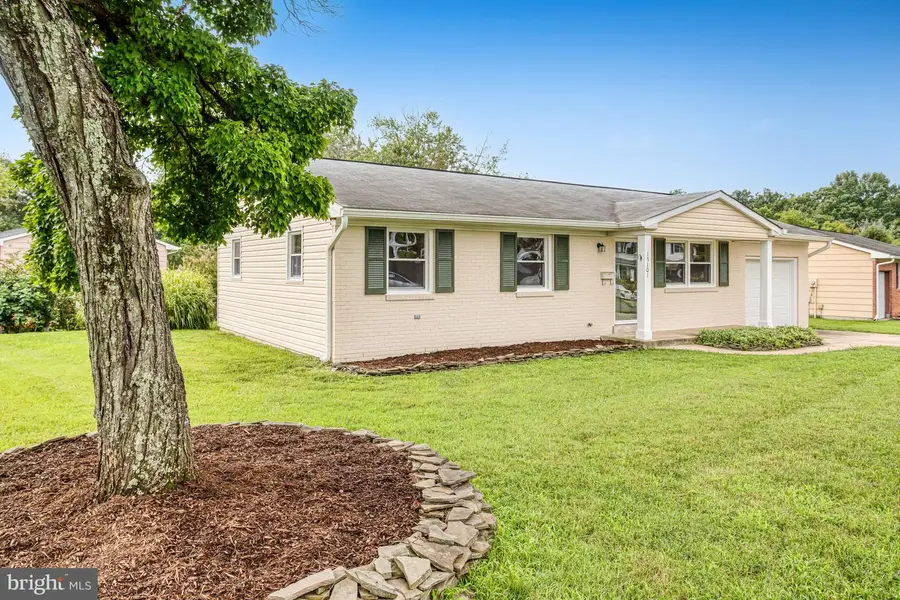 15101 Campbell Ln, Woodbridge, VA 22193 - #3