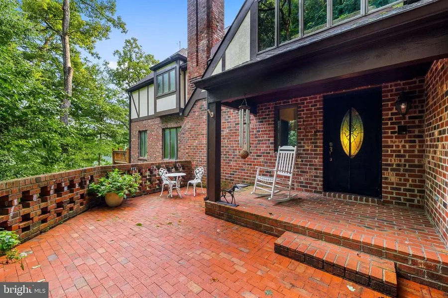 2490 Tree House Dr, Woodbridge, VA 22192 - #3
