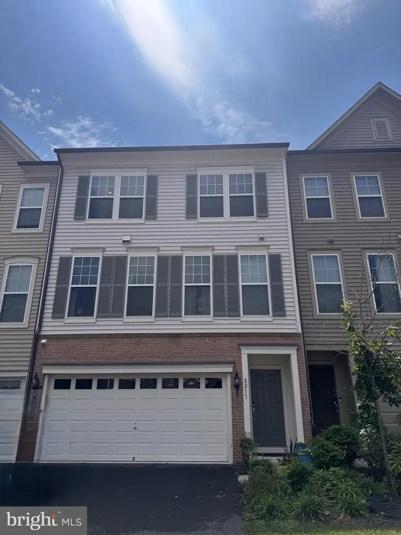 8211 Handsome Joe Ln, Manassas, VA 20111 - #1