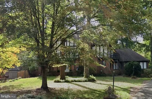 18604 Cabin Rd, TRIANGLE, VA 22172