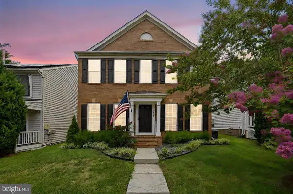 2488 Port Potomac Ave, WOODBRIDGE, VA 22191