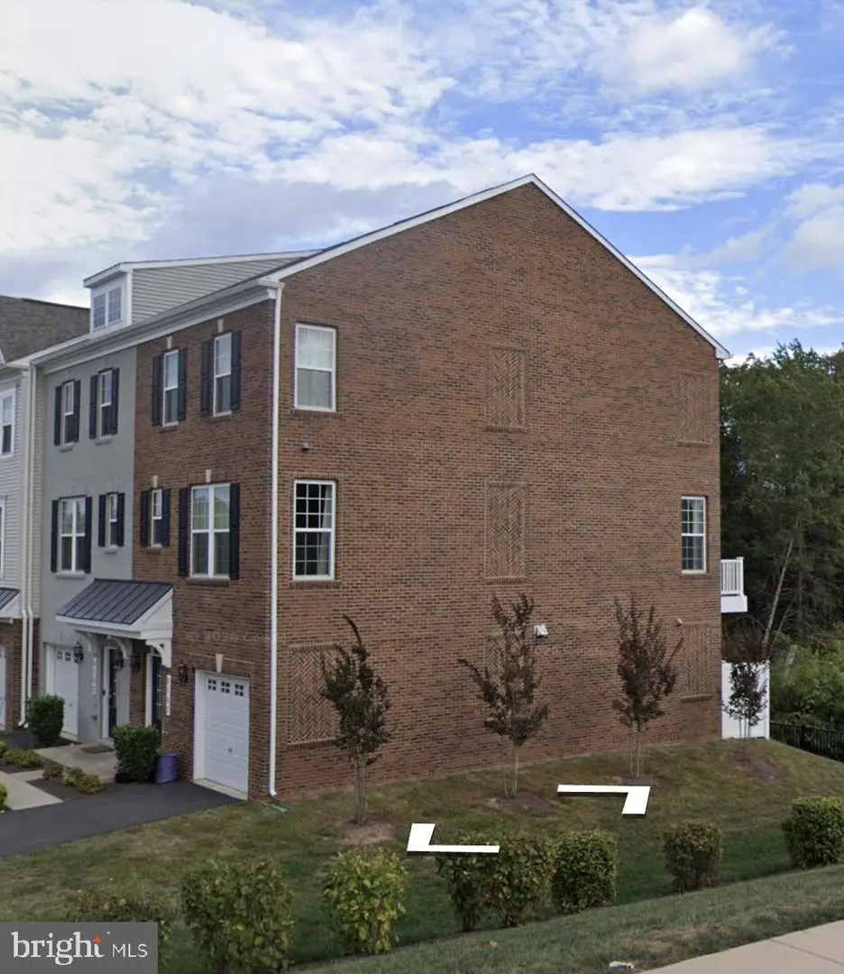 6195 Camerons Ferry Dr, Haymarket, VA 20169 - #1