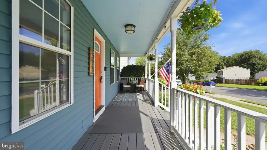 5633 Roundtree Dr, Woodbridge, VA 22193 - #3