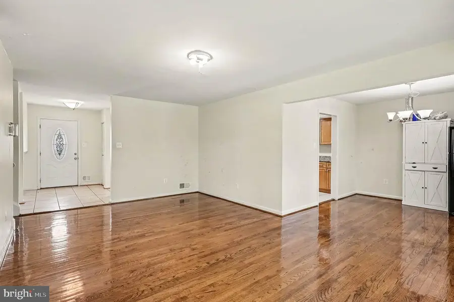 7558 Remington Rd, Manassas, VA 20109 - #3