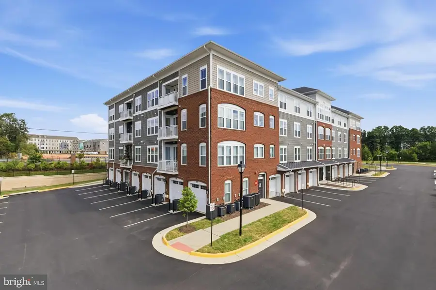 3700 Havertill Ln #202, Woodbridge, VA 22193 - #3