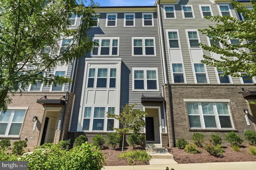 2325 Stephanie Tessa Ln, Woodbridge, VA 22191 - #2