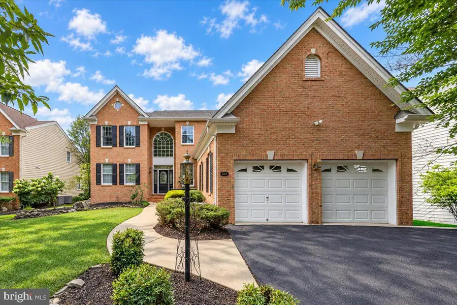 5008 Short Grass Ln, Haymarket, VA 20169 - #2