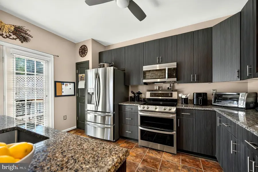 6448 Ashby Grove Loop, Haymarket, VA 20169 - #3