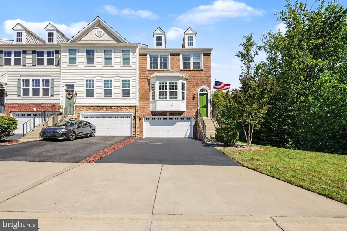 1740 Hartfield Ct, Woodbridge, VA 22191 - #1